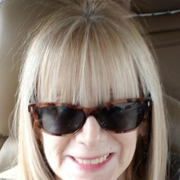 Meet your Posher, Barbara ann - Picture 1 of 1